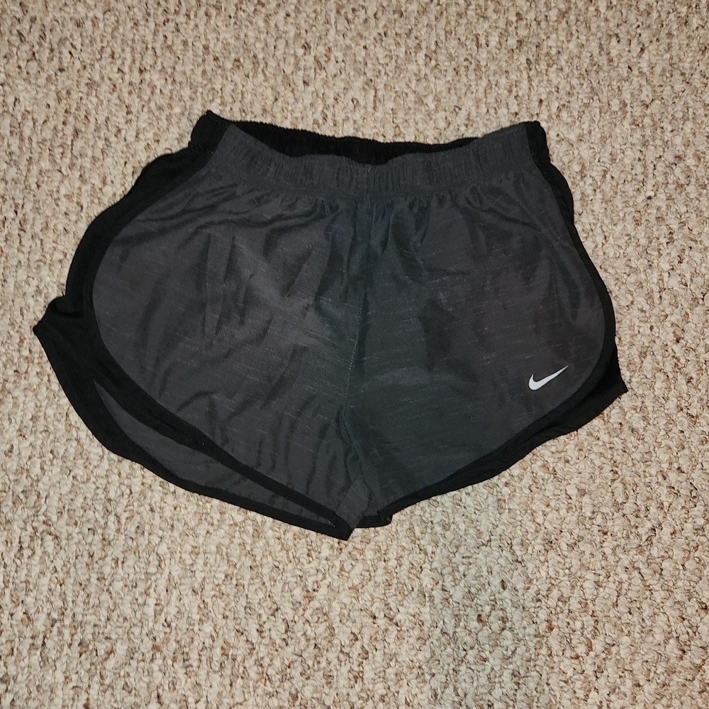 NIKE Dri-Fit Shorts Running Women's Size Medium